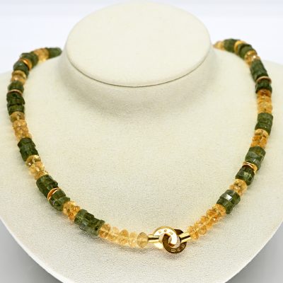Los Nr. 072 Collier mit Peridot und Citrin, Goldschmiedearbeit, 21. Jahrhundert