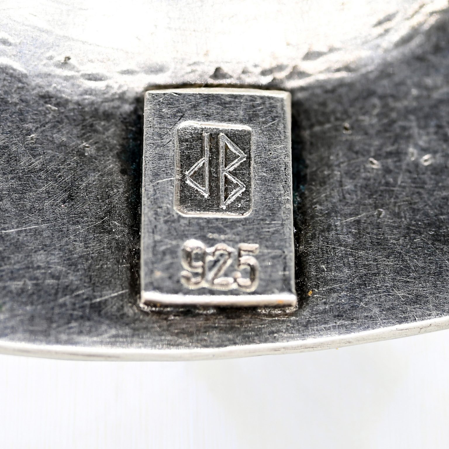 Fotos für Onlinekatalog zur 99. Auktion am 08.03.2026