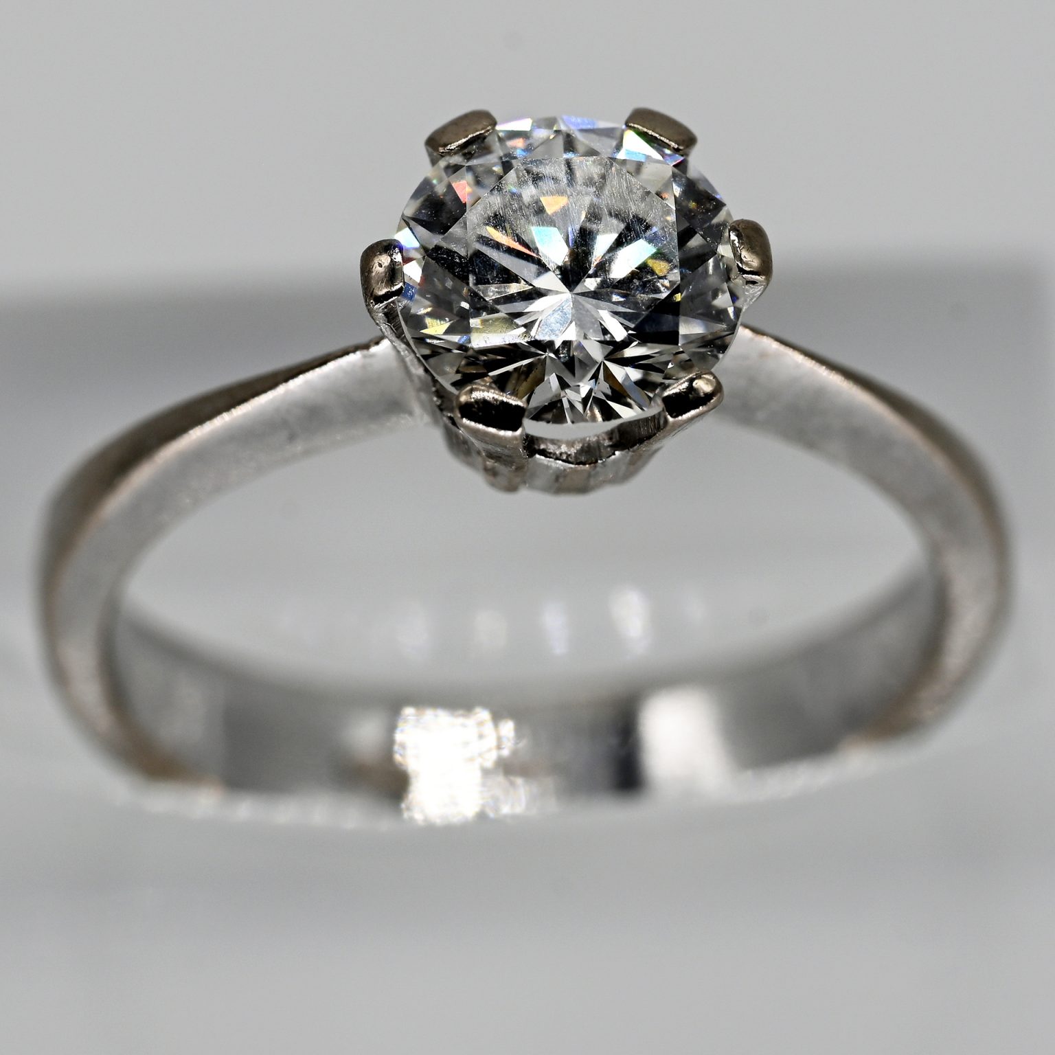 Fotos für Onlinekatalog zur 99. Auktion am  08.03.2026