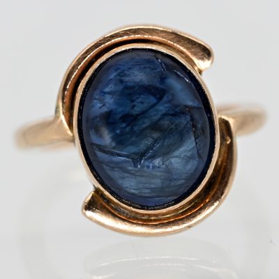Los Nr. 082 Ring mit Saphir-Cabochon, Goldschmiedearbeit, 90er Jahre