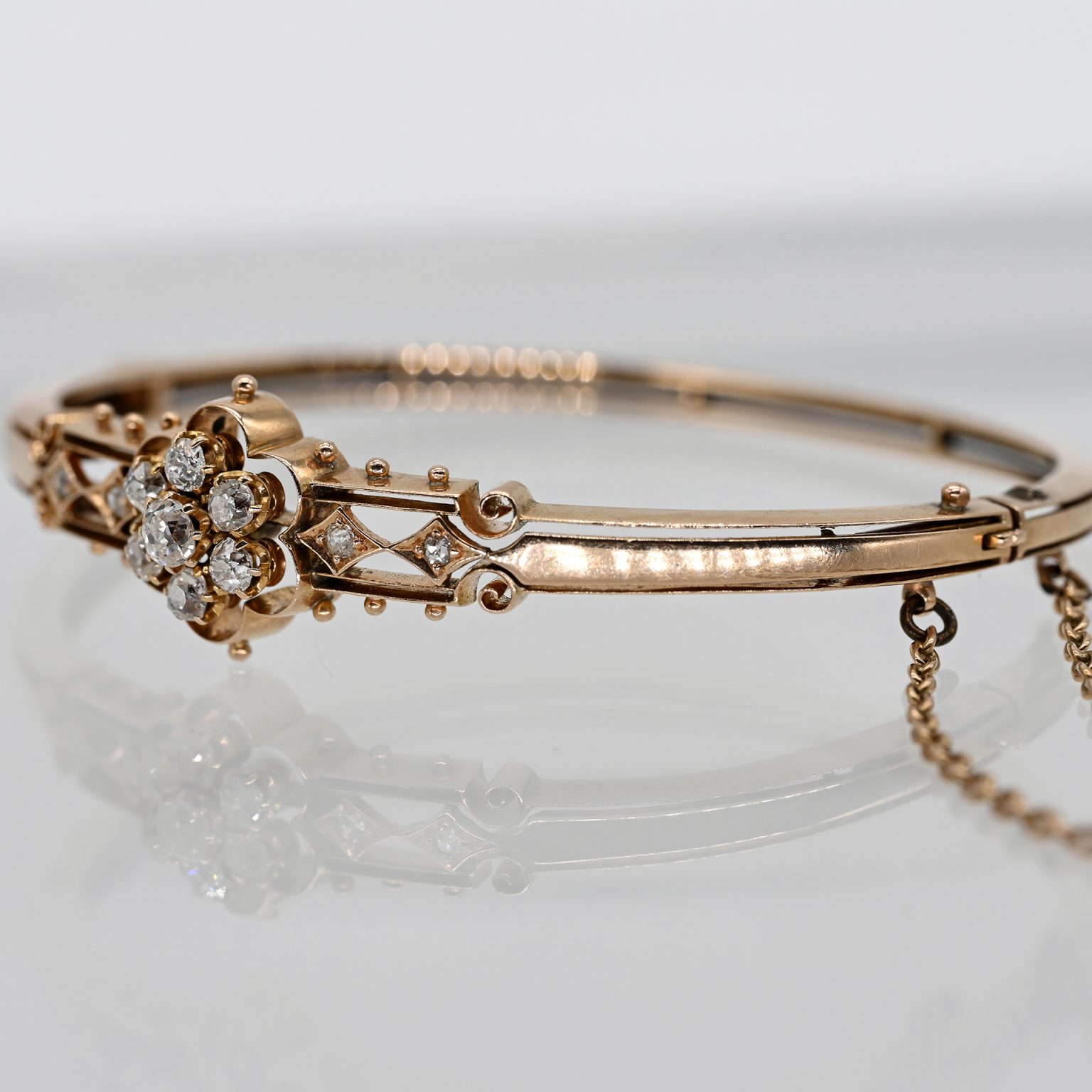 Fotos für Onlinekatalog zur 99. Auktion am  08.03.2026