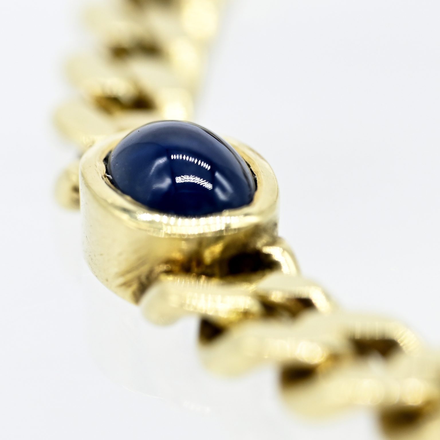 Fotos für Onlinekatalog zur 99. Auktion am 08.03.2026