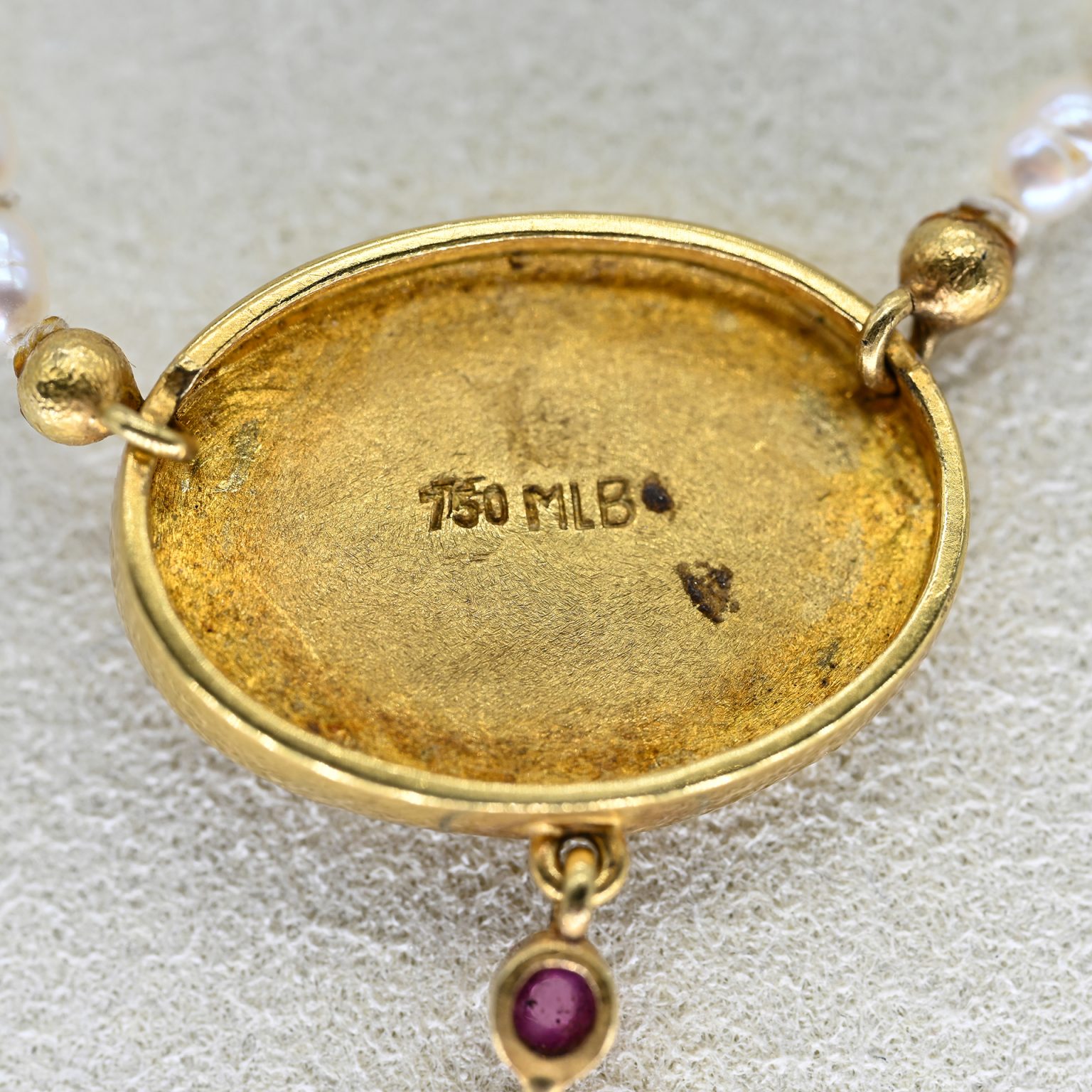 Fotos für Onlinekatalog zur 99. Auktion am 08.03.2026